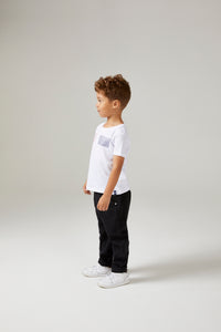 Kids White Round Neck T-Shirt Kids White Round Neck T-Shirt