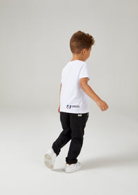 Kids White Round Neck T-Shirt Kids White Round Neck T-Shirt