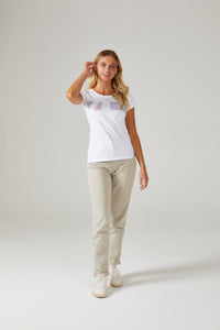Womens White Scoop Neck Fitted T-Shirt Womens White Scoop Neck Fitted T-Shirt